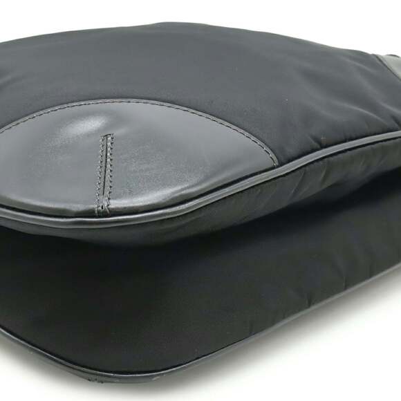 PRADA Black Leather Shoulder Bag - Picture 4 of 9